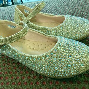 Toddler Girls Size 8 Gold Gemstone Mary Jane Flats with Strap Link Comfort